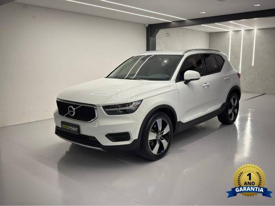 VOLVO XC40 2.0 T5 GASOLINA MOMENTUM AWD GEARTRONIC